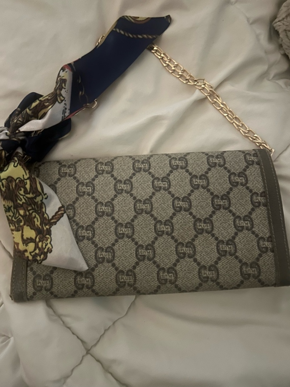 Gucci Beige Olive Monogram Chain Shoulder Bag with twilly and aftermarket chain - Picture 5 of 5